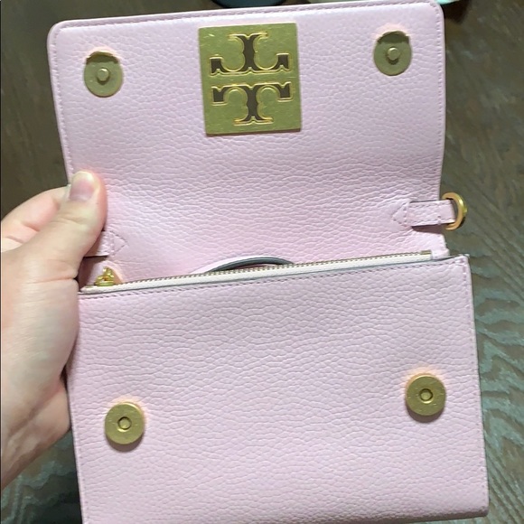 Tory Burch Pink Crossbody bag - Picture 2 of 5